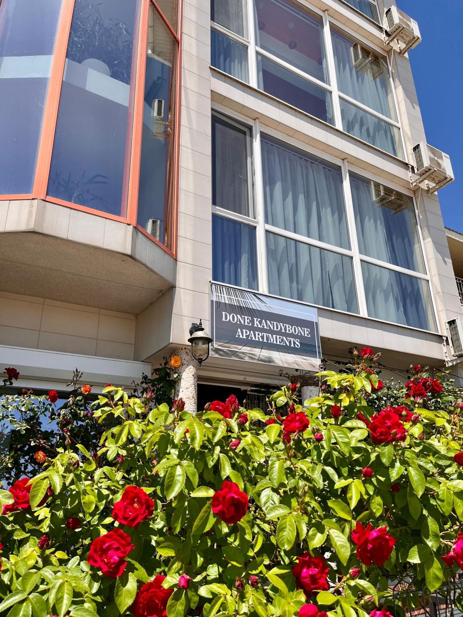 Done Kandybone Apartments Burlacha Balka Exterior foto