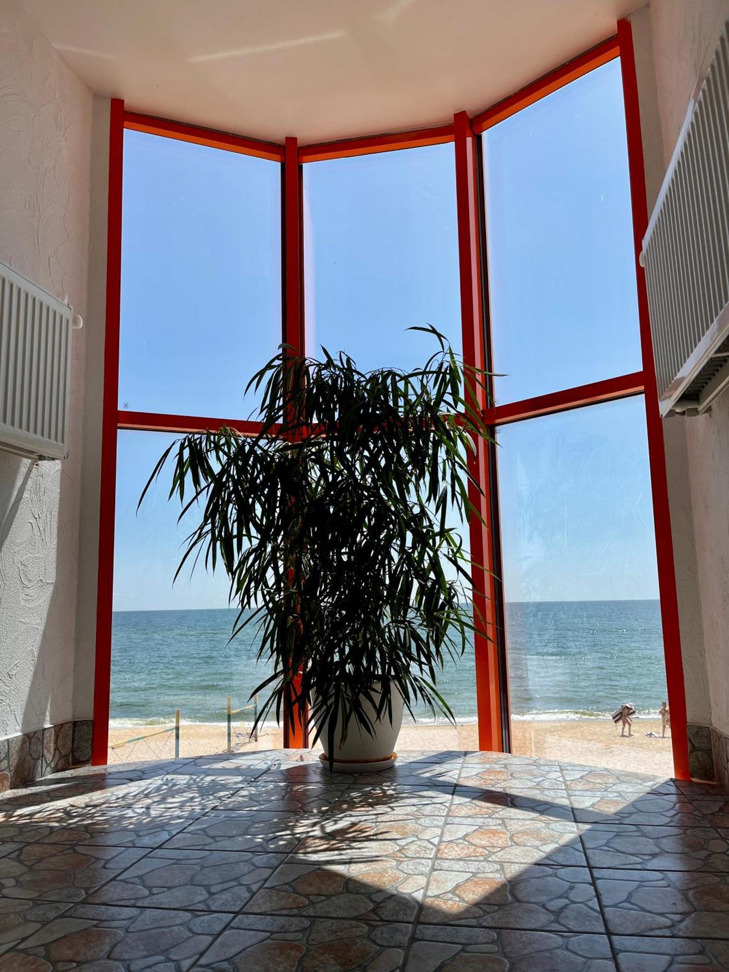 Done Kandybone Apartments Burlacha Balka Exterior foto